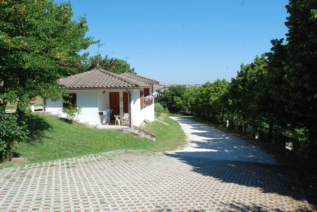 Camping Village Mar Y Sierra San Costanzo Eksteriør bilde