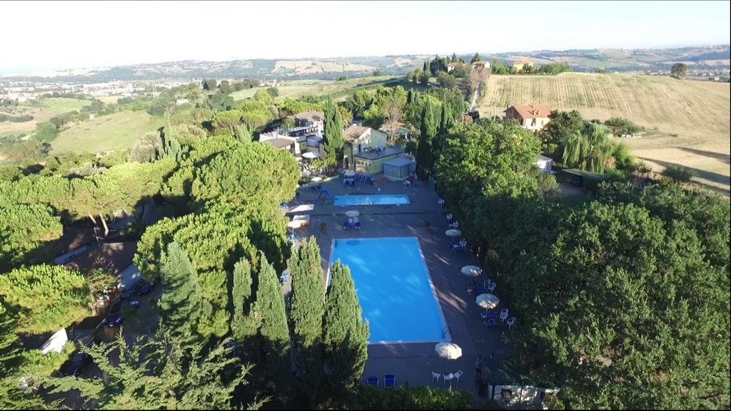 Camping Village Mar Y Sierra San Costanzo Eksteriør bilde