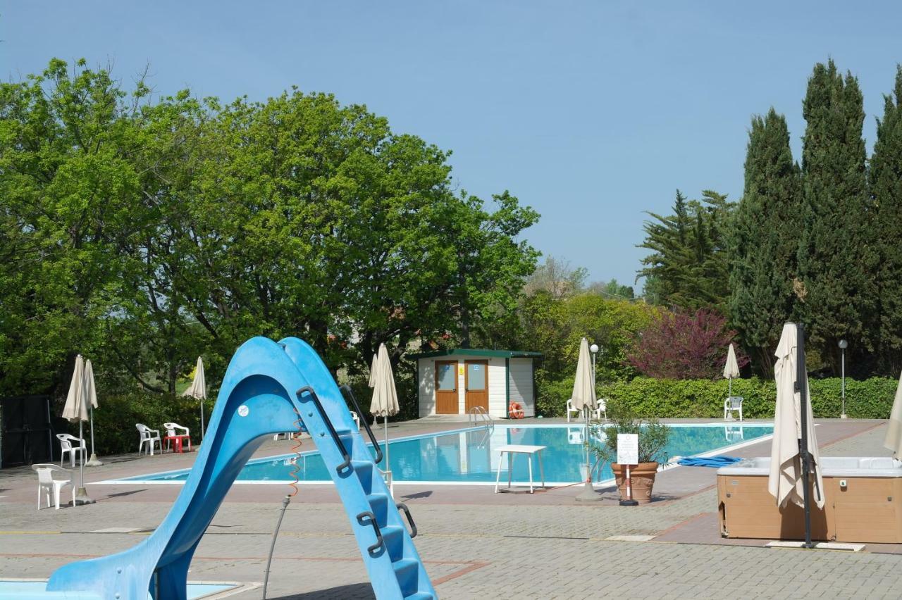Camping Village Mar Y Sierra San Costanzo Eksteriør bilde