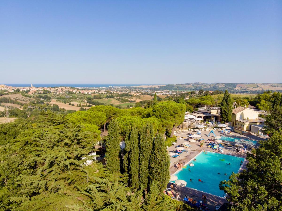 Camping Village Mar Y Sierra San Costanzo Eksteriør bilde